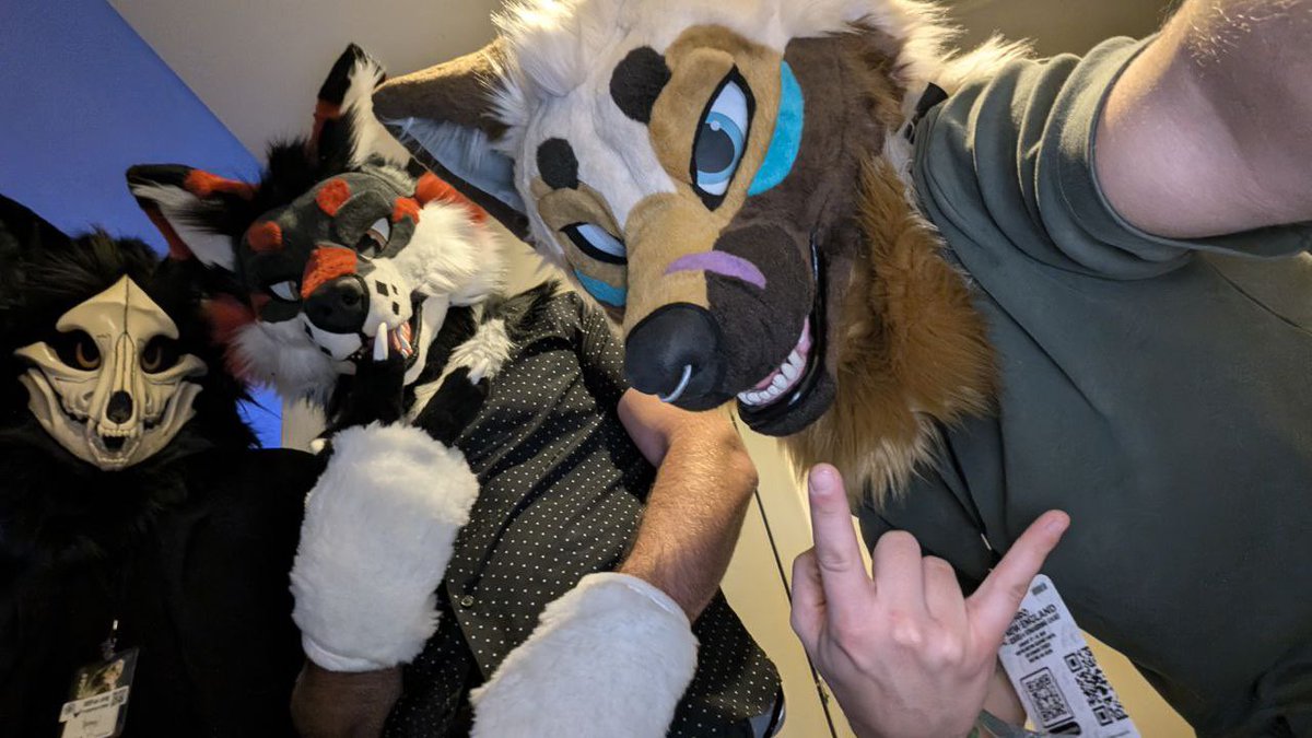Just a few more! 🐺
#ANE2025 #ANE #anthronewengland