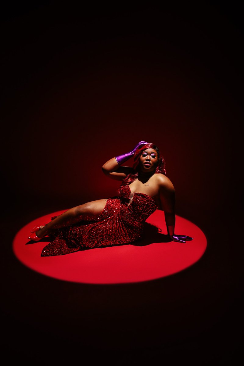 Mia_DeNay91's tweet photo. I’m not bad, I was drawn that way! 😉
#jessicarabbit #whoframedrogerrabbit #poccosplayer #cosplayer https://t.co/B6zd4NvFZC