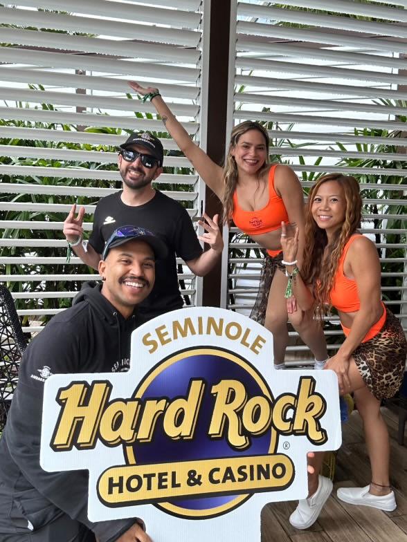 Michael Smith (@mikeonthemic24) on Twitter photo 