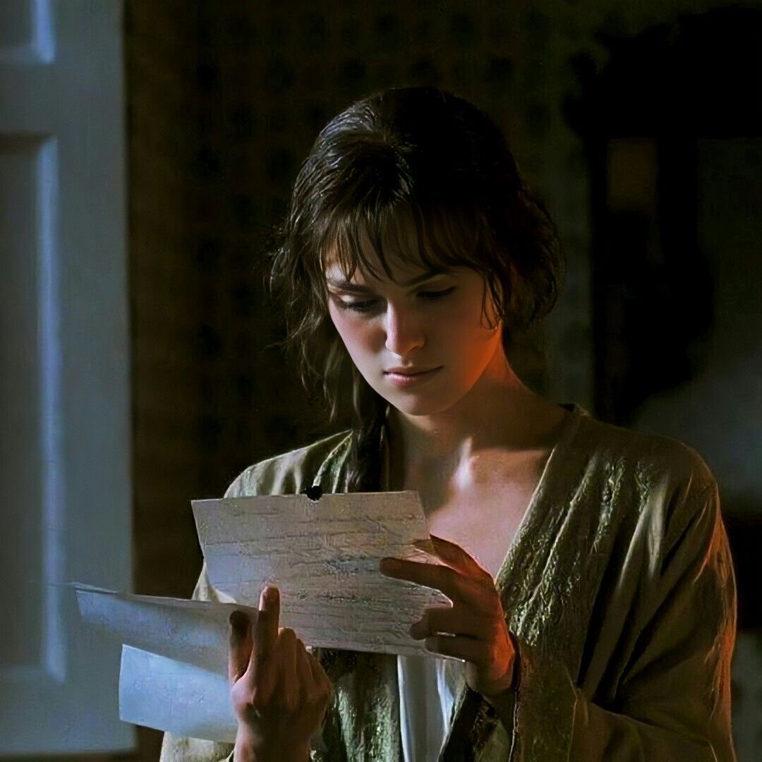 ⋆
                        ミ☆   αunt 

↳ 𝙵𝚊𝚖𝚒𝚕𝚢 𝚏𝚒𝚛𝚜𝚝.