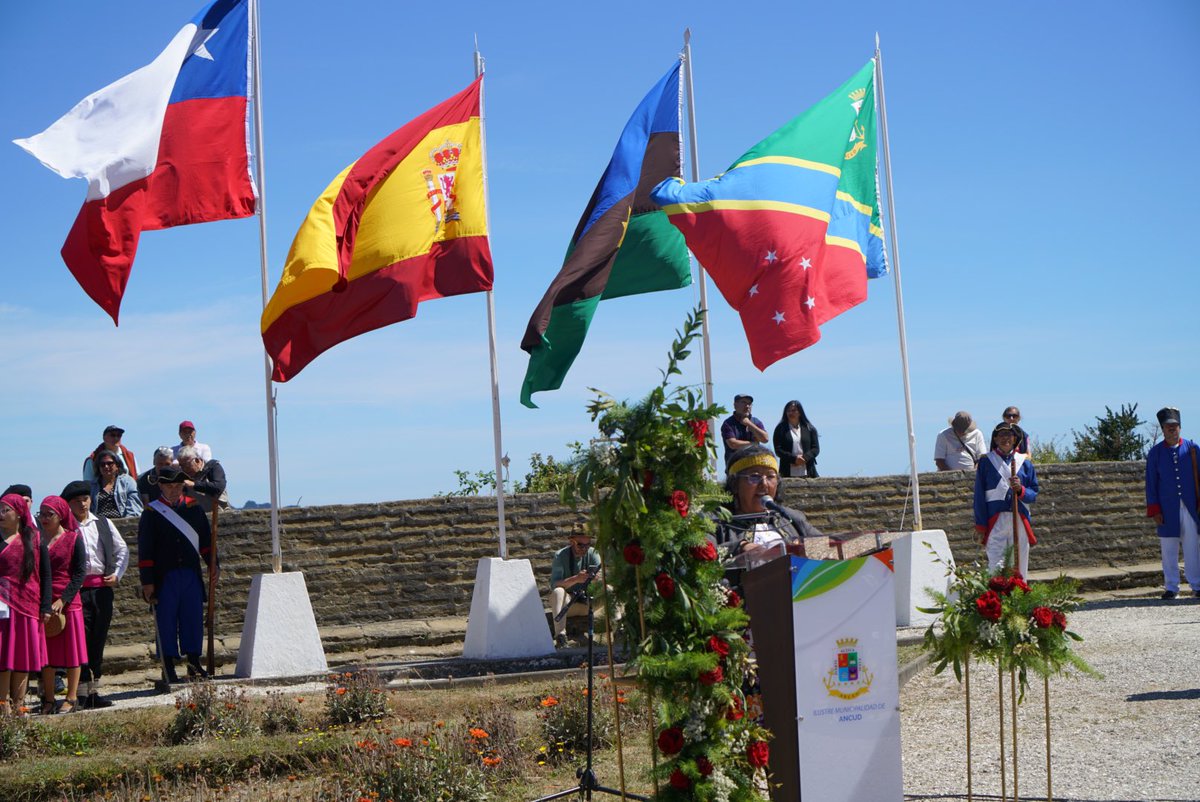 📍 En el Fuerte San Antonio se conmemoró el 199° aniversario de la Anexión de Chiloé, destacando su relevancia histórica y preparando el camino para el bicentenario. Autoridades participaron.