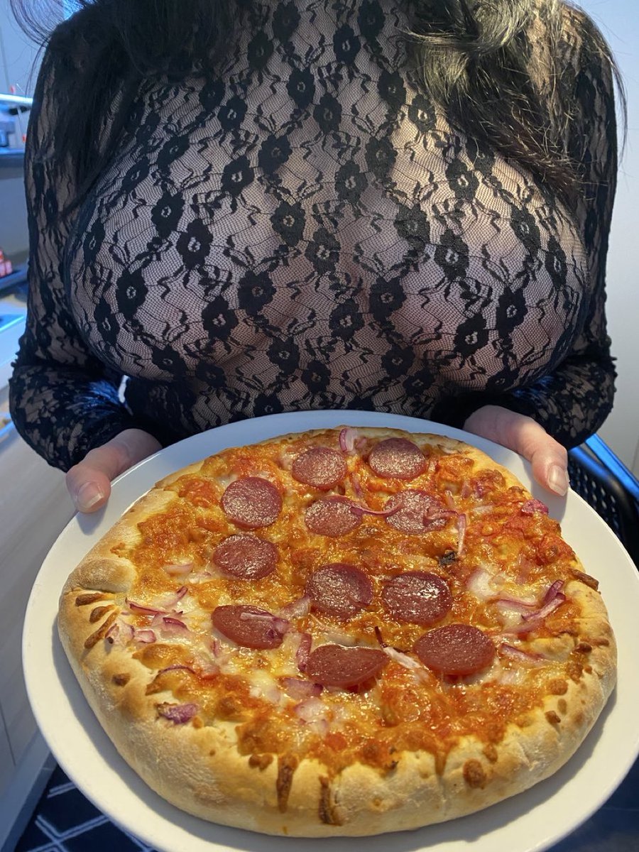 Tu préfère manger quoi en premier 🙂😋
