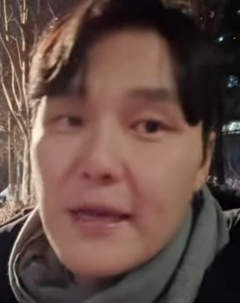 kimyamae's tweet image. ■■■ 폭도 몽타쥬 박제중 ■■■
법원습격폭도=내란동조자 박제중입니다
추가로 얼굴 나온 애들은 답글로 같이 박제해 주세요. 널리 퍼뜨려서 아주 개망신을 줘야 합니다.