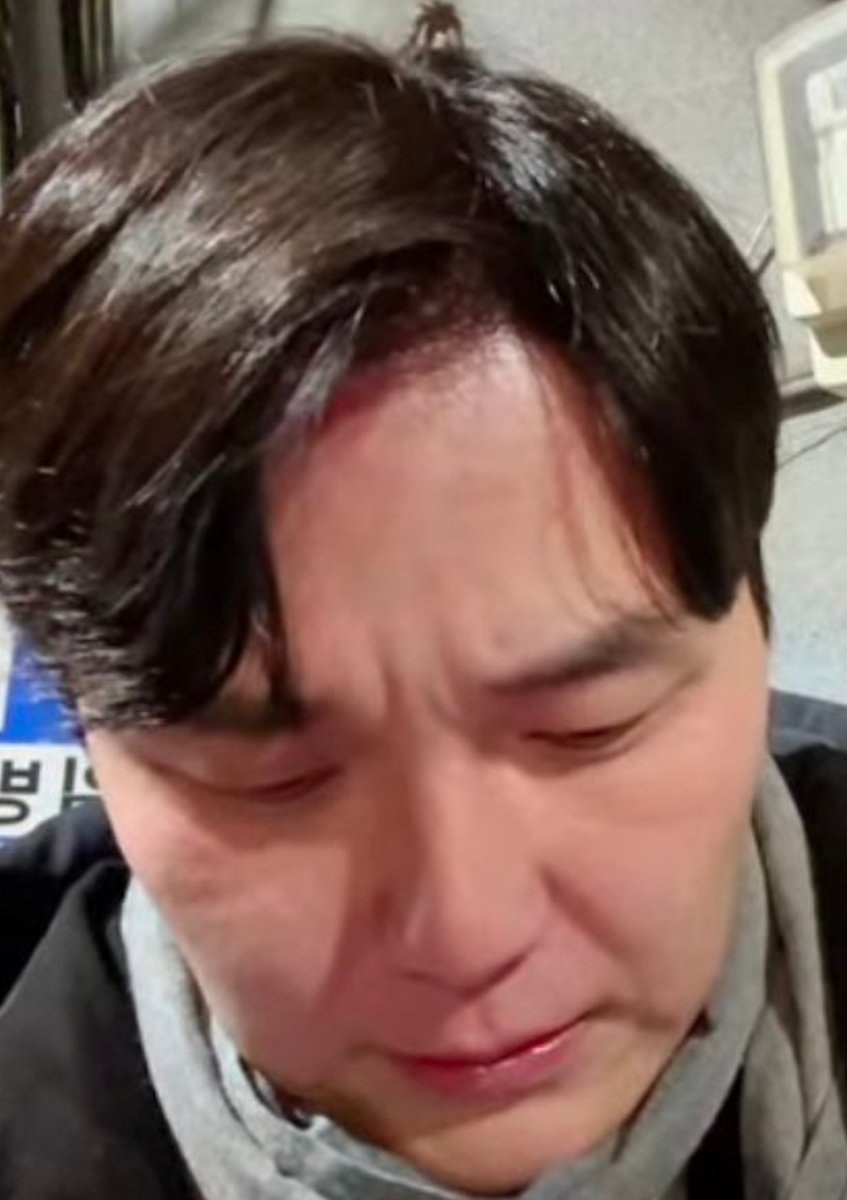 kimyamae's tweet image. ■■■ 폭도 몽타쥬 박제중 ■■■
법원습격폭도=내란동조자 박제중입니다
추가로 얼굴 나온 애들은 답글로 같이 박제해 주세요. 널리 퍼뜨려서 아주 개망신을 줘야 합니다.