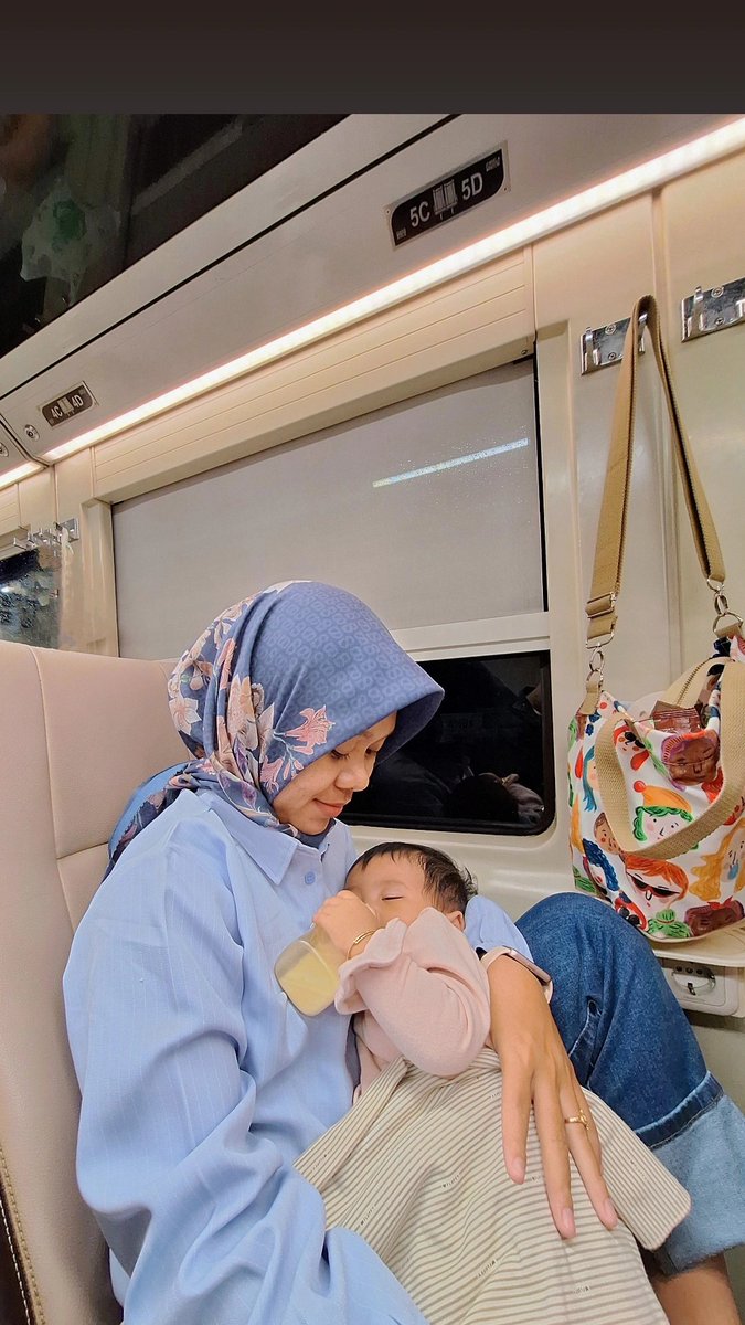 Mla_101997's tweet photo. Allahumma Baarik, Perjalanan pertama ndo di Tahun 2025, sehat bahagia selalu bersama kita ya ndo https://t.co/dUbZD8vBLG