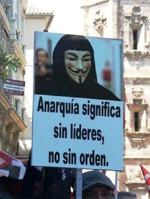“Anarquista es, por definición, aquél que no quiere estar oprimido y no quiere ser opresor; aquél que quiere el máximo bienestar, la máximalibertad, el máximo desarrollo posible para todos los seres humanos.”

Ericco Malatesta:  La anarquía y el método anarquista