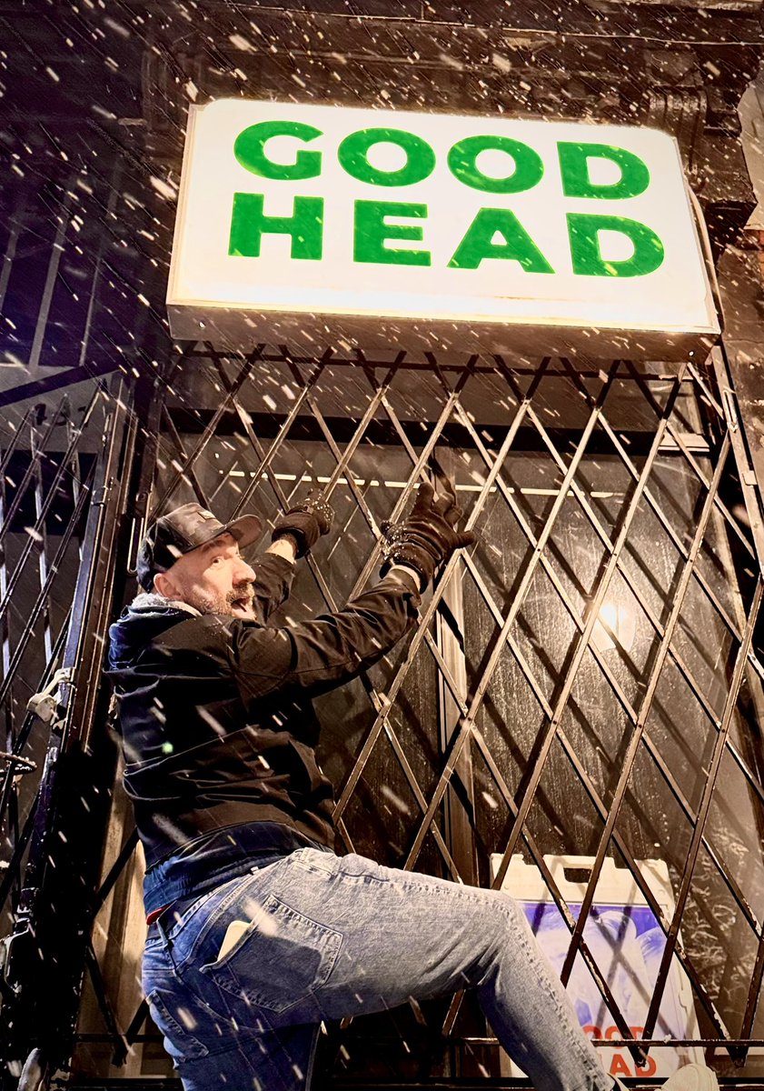 Looking high and low for …. ? I’m in NYC and ready to book your appointment! Find me on @RentMen #thathookerlife #goodhead #drewsebastianx