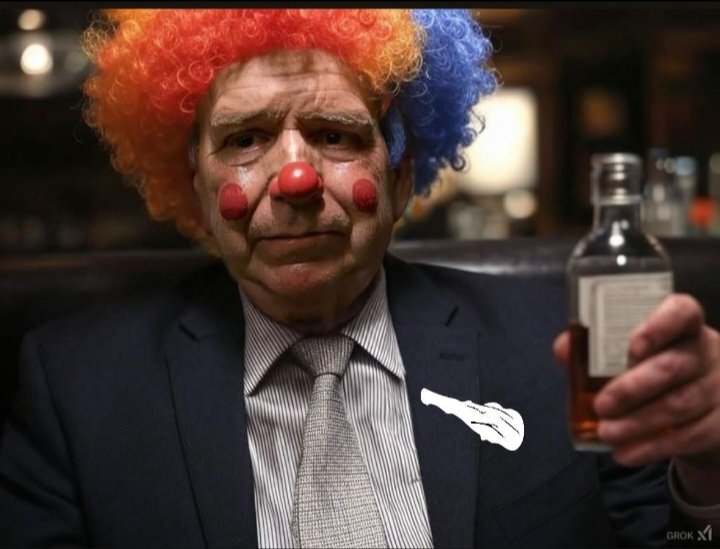 columanasbj's tweet image. #LogrosYVictoriaPorLaPaz @dcabellor @ConElMazoDando Atención hermanos y hermanas volvió Radio Rochela con nuevos actores: La Sayo Maria Corina Machado, el borracho Inmundo González Urrutia , Juanito Alimaña y un reparto de payasos no dejen de reirse de ellos, actúan bien jijiji🤭