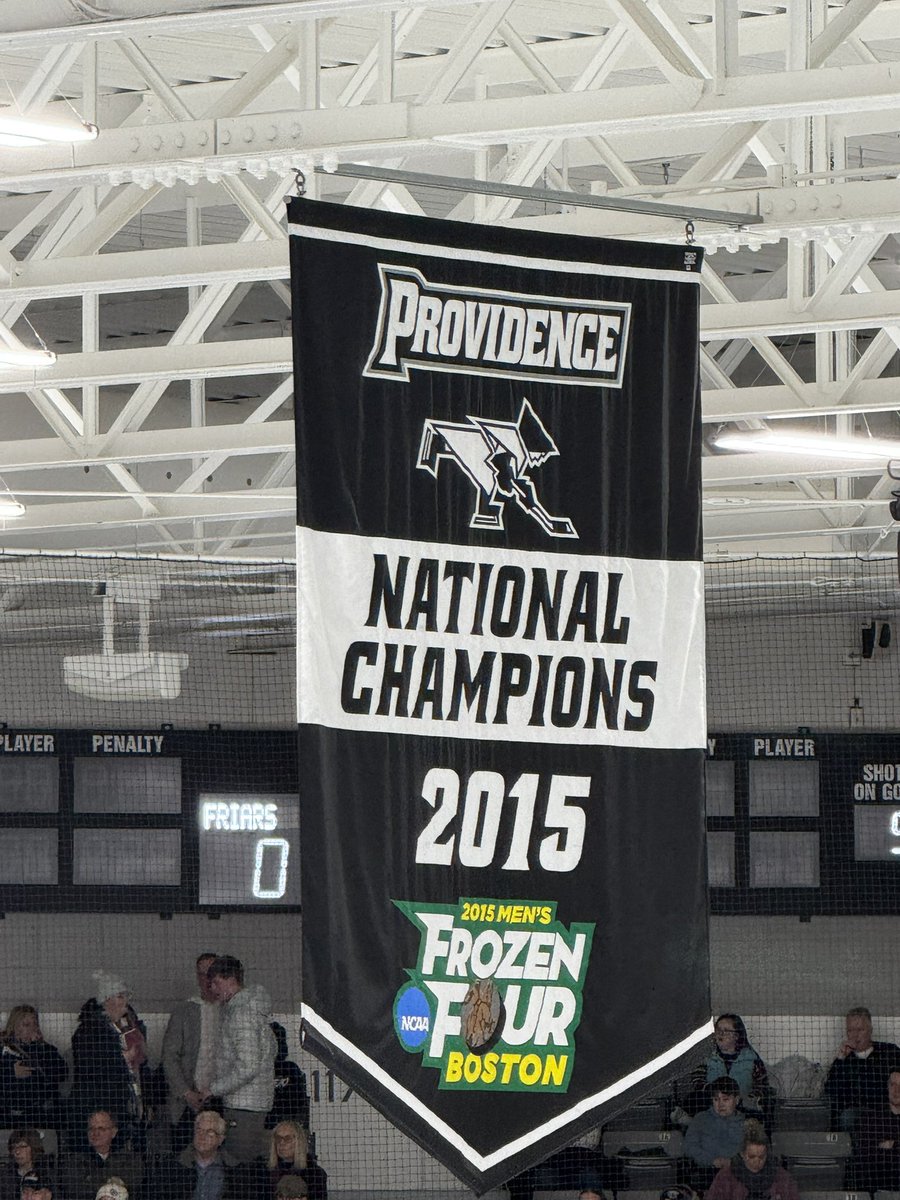 MarkArduino's tweet image. Schneider Arena - Providence - great venue for Top 10 home &amp;amp; home…