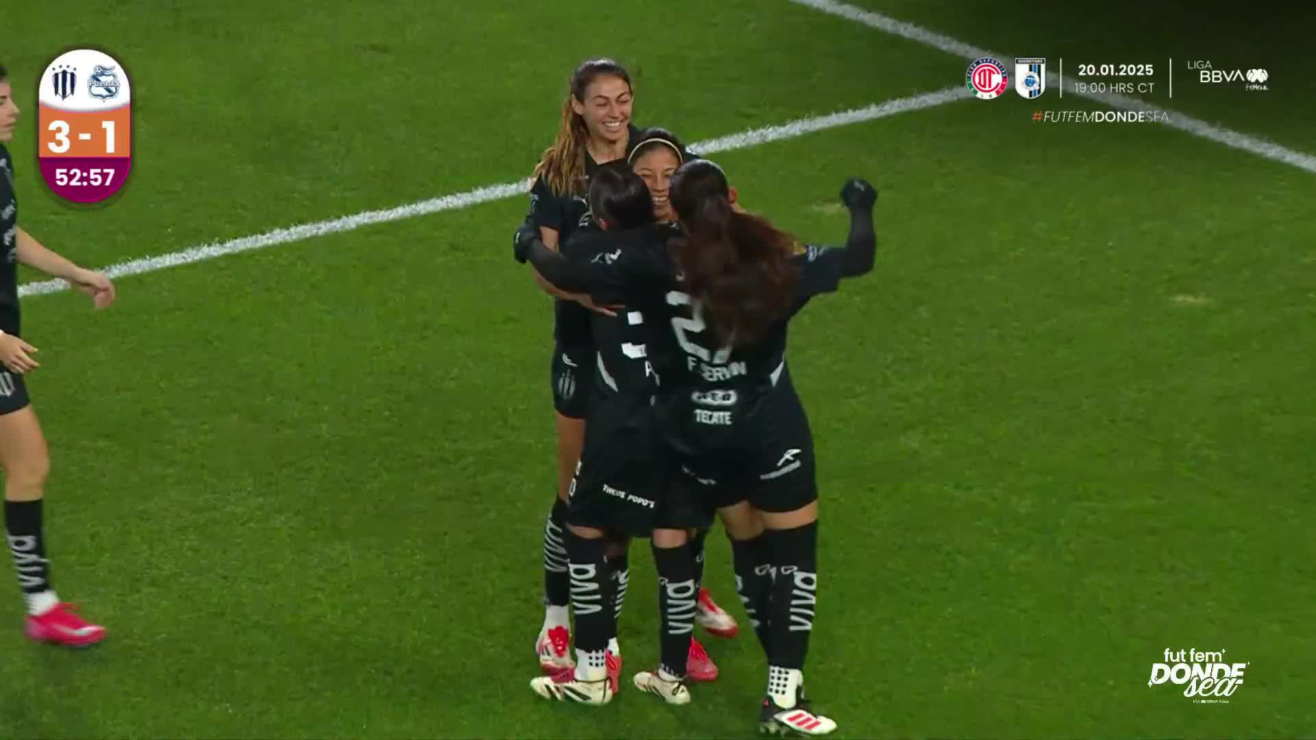 ¡Gooooool! 🤠@Rayadas tiene el tercero en la bolsa. ⚽️⚽️⚽️#FutFemDondeSea I #SomosDesafiantes ⚡️