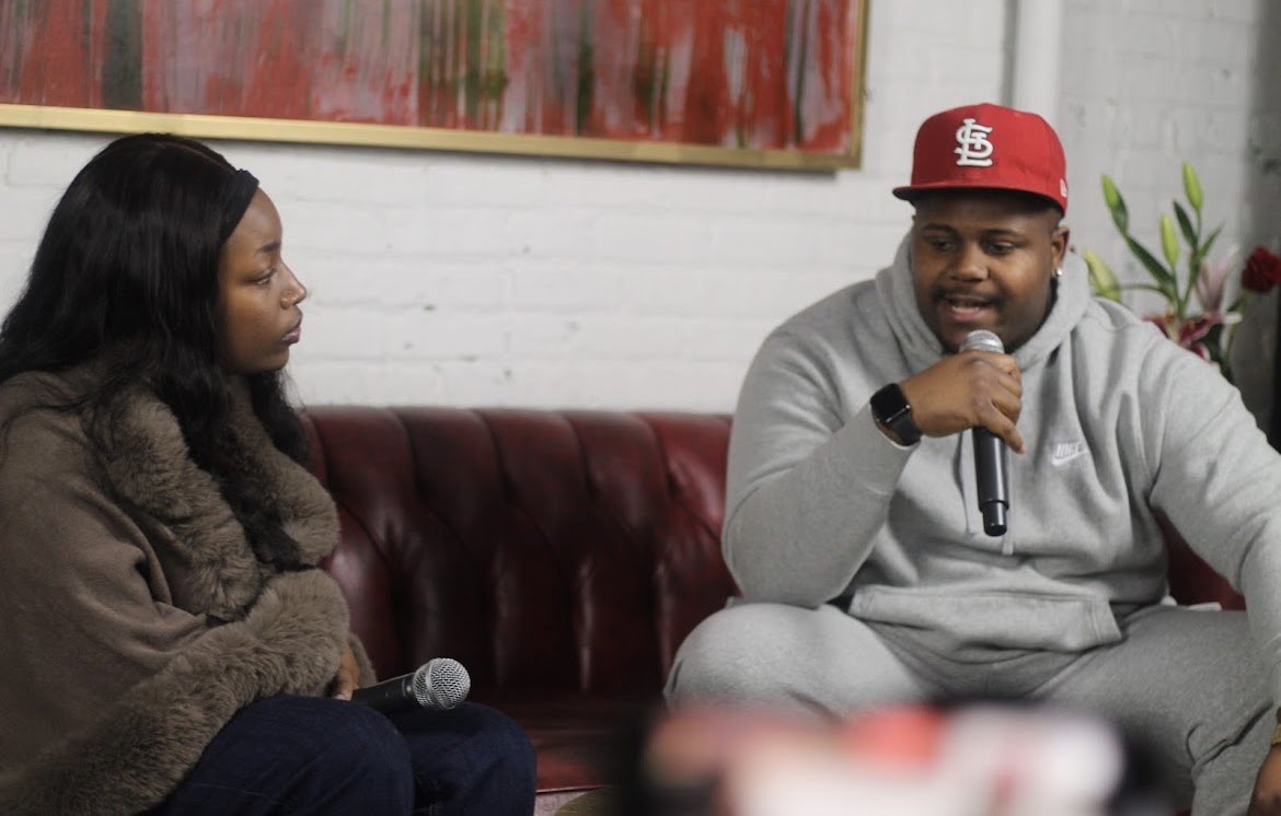 ShaunHall314's tweet image. Yeah I Seen My Chance And Thats When I Grabbed It 🖤🤝🏾 #ApplyingPressure #CoachHall #NextLevelSpeaking #motivationalspeaker