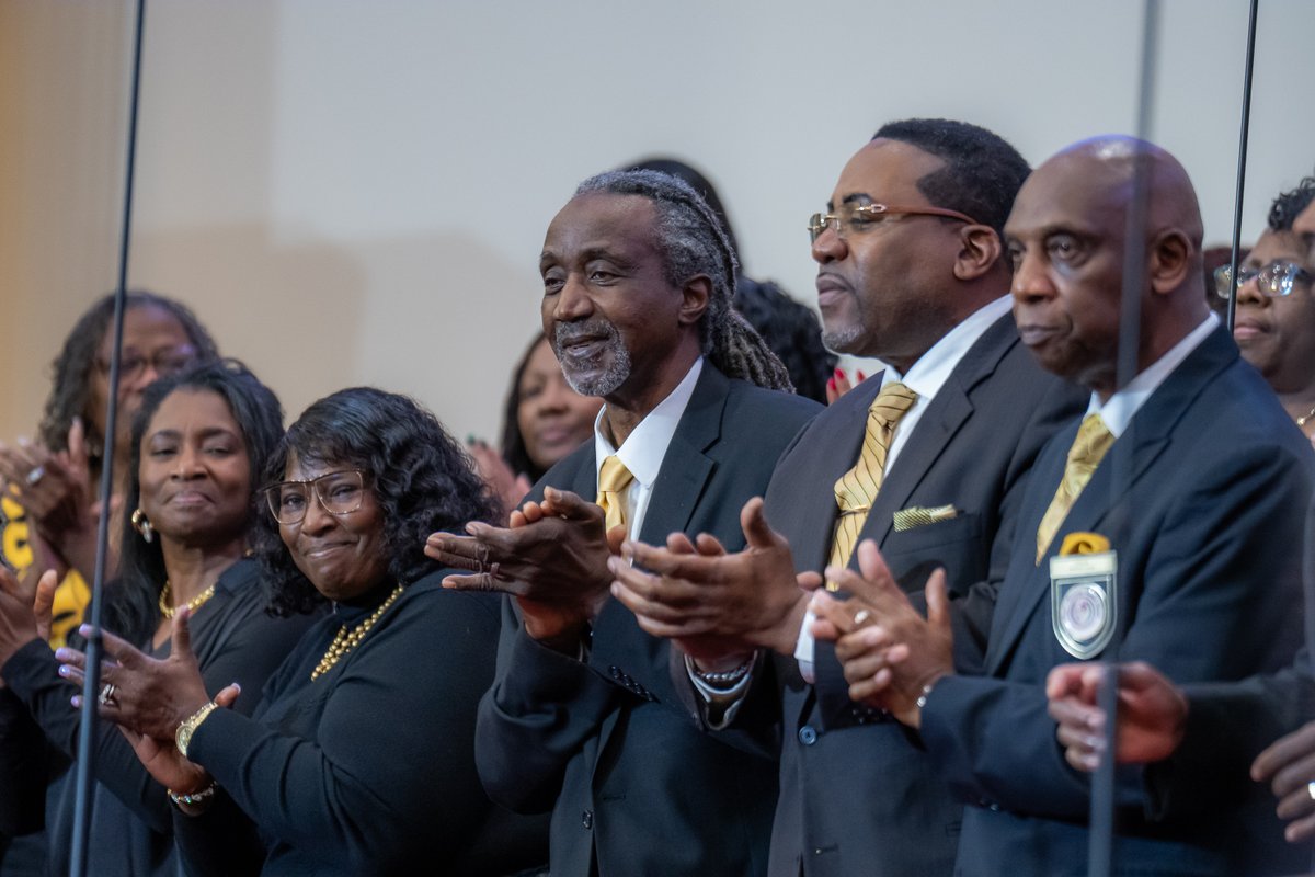 WhiteHouse46's tweet image. Today in South Carolina, President Biden honored Reverend Dr. Martin Luther King, Jr.
We must hold onto hope. We must stay engaged. We must always keep the faith in the better days to come.