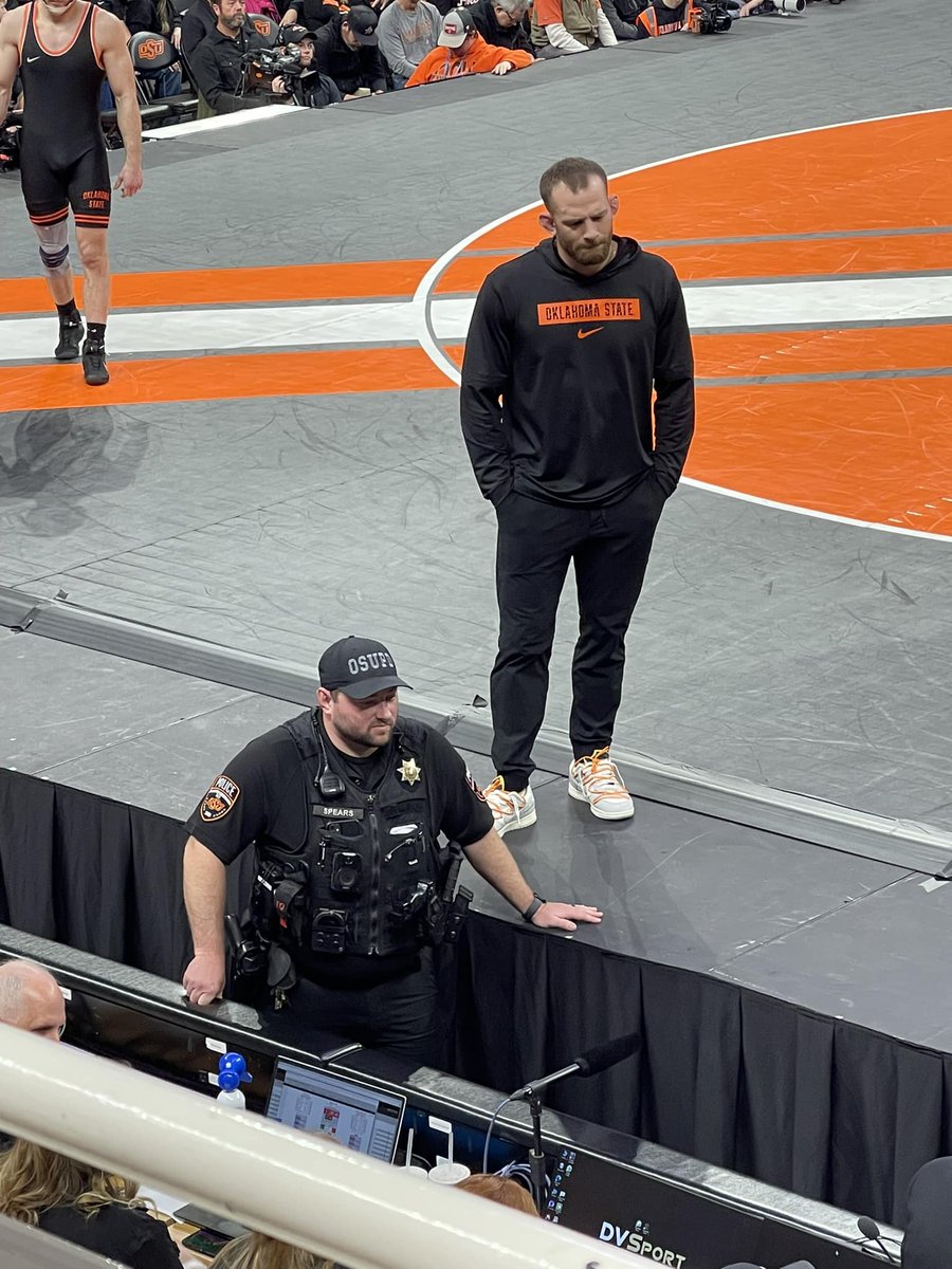 Seth_Duckworth's tweet photo. Random note. The police officer OSU assigned to the wrestling team is a former wrestler. He used to be the high school coach at Pawnee https://t.co/cP1bxFSU7f
