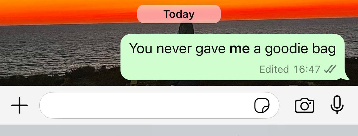 m7mdkurd's tweet image. texting abu obaida