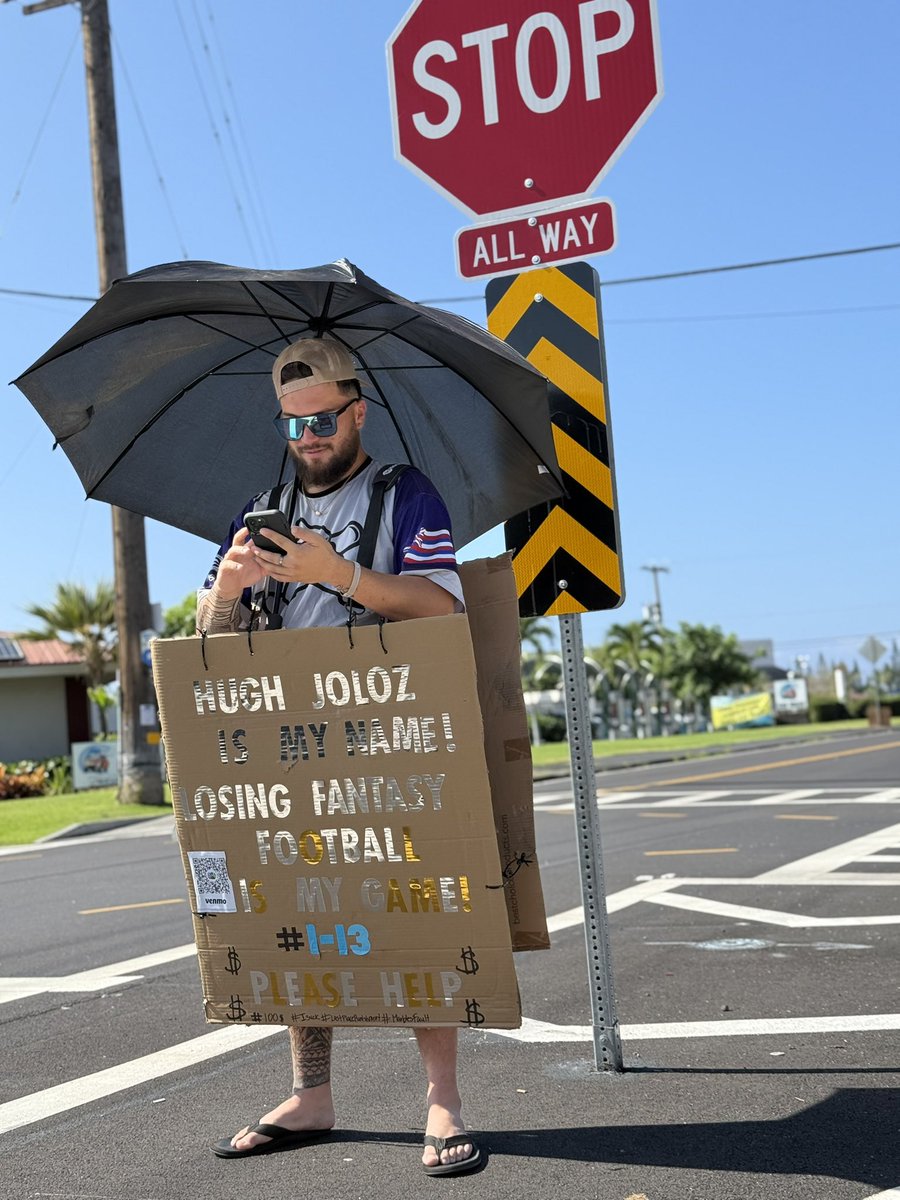 Heeks321's tweet image. Our 2025 @NFLFantasy  loser.