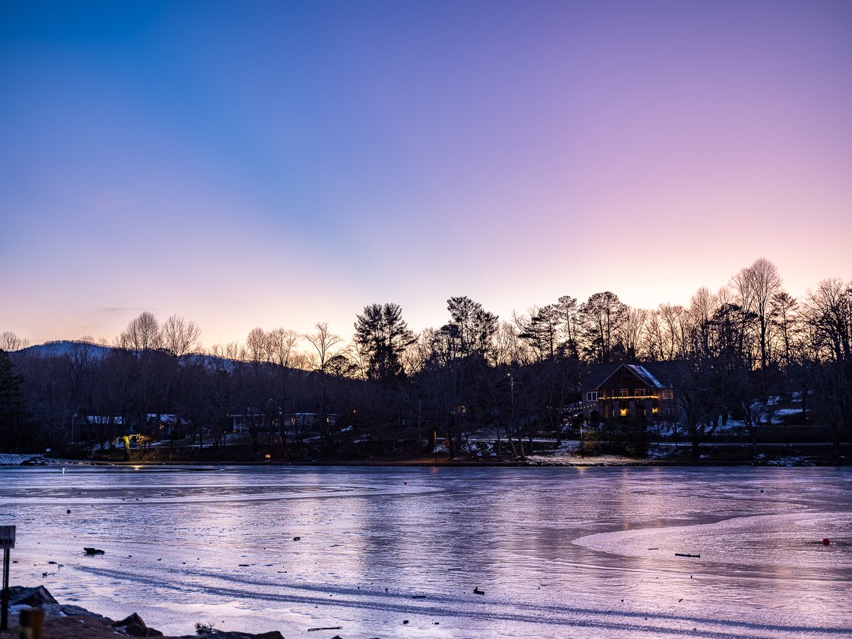 Vivid twilight and an icy lake 
(Lake Tomahawk in Black Mountain)