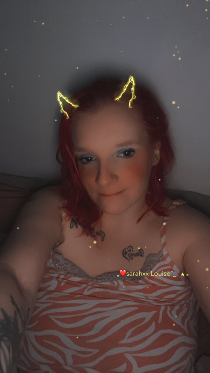 weeyin2029's tweet photo. Good evening all stay safe xx 😘 https://t.co/9LGWQ1FnXK