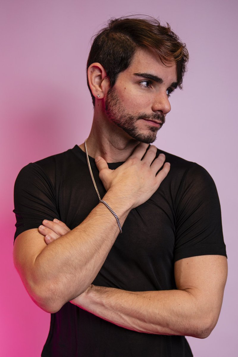 jasonscaceres's tweet photo. 💖

📸: @bts.photos.la https://t.co/CxzgB3MSF4