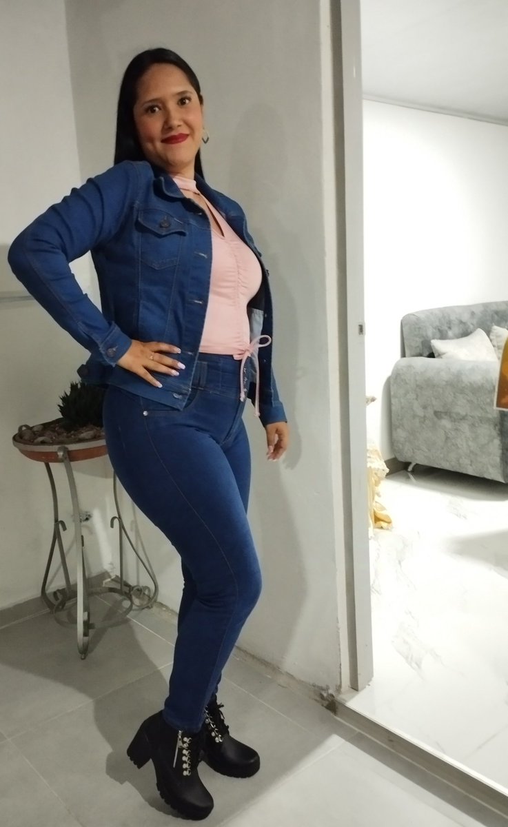 ♥♥Paisana♥♥ (@sandralargo) on Twitter photo 