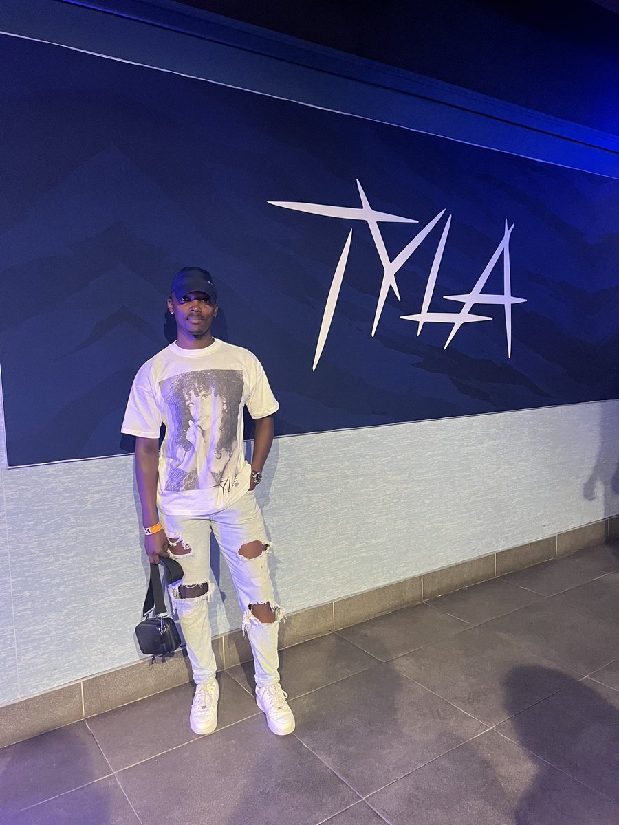 kabelo_words's tweet photo. #Tyla #TylaSaTour #SunBetArena https://t.co/NROieOT0sv