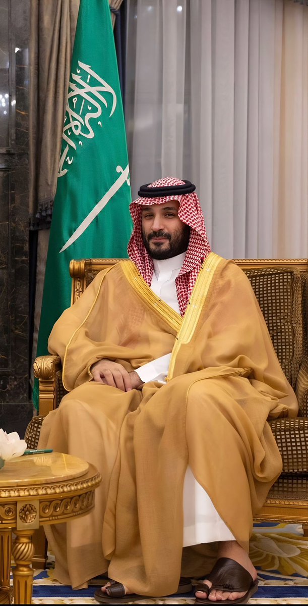 S_H_188's tweet photo. دايم حضورك فارق وطلتك غير
متفرّد .. ومالك شبيه ومنافس 💚 https://t.co/G3UcdlZc2y
