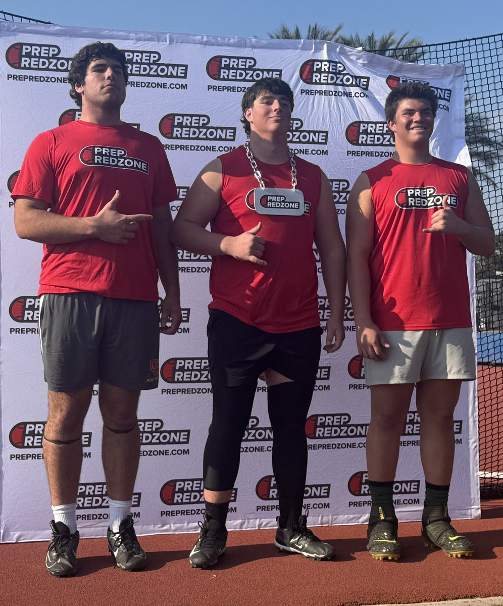 AsherBancroft73's tweet image. Proud to announce that I was selected one of the top 3 Offensive Lineman at the @PrepRedzone Los Angeles showcase. Thanks for allowing us to compete 🙏🏻 @ZReyes_PRZ @mikehuntley63 @PrepRedzoneCA #StackingDays #SundayWorkDay