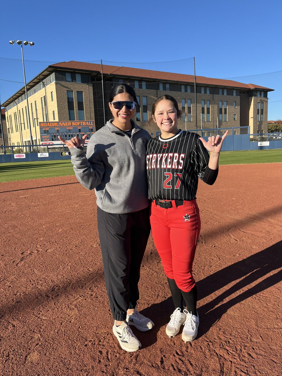 Ambrielle Linscombe (Ambi) (@ambi2026) on Twitter photo A huge thank you to <a href="/UTSASoftball/">UTSA Softball</a> for the amazing camp/clinics they hosted this weekend!! I got the opportunity to talk with the players and coaches, as well as some really good feedback on how to improve my game!! <a href="/Coach_JimBray/">Jim Bray</a> <a href="/MadlockTaryn/">Taryn Madlock</a> <a href="/heather_ruiz97/">Heather Ruiz</a> <a href="/NationalEsparza/">Strykers National Esparza π</a> A huge thank you to <a href="/UTSASoftball/">UTSA Softball</a> for the amazing camp/clinics they hosted this weekend!! I got the opportunity to talk with the players and coaches, as well as some really good feedback on how to improve my game!! <a href="/Coach_JimBray/">Jim Bray</a> <a href="/MadlockTaryn/">Taryn Madlock</a> <a href="/heather_ruiz97/">Heather Ruiz</a> <a href="/NationalEsparza/">Strykers National Esparza π</a>