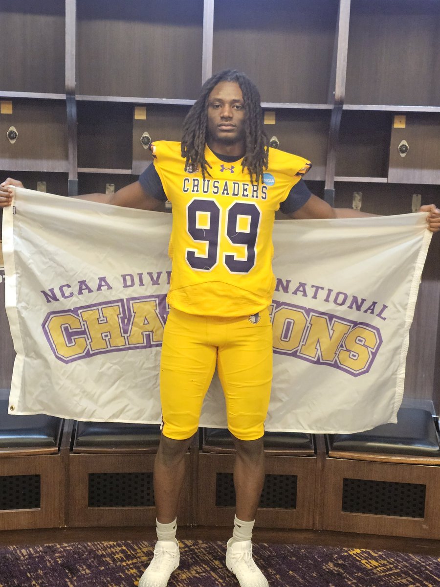 Trevor Tamplin (@trevor_tamplin) on Twitter photo #AGTG It's OFFICIAL! I'm Blessed and Excited to announce my COMMITMENT to <a href="/CruFootball/">UMHB Football🏈</a> Thank you to all the coaches who recruited and believed in me! <a href="/Coach_LHarmon/">Larry Harmon</a> <a href="/jkcoachc94/">Coach Collins</a>
<a href="/coachmcarey/">Mark Carey</a>
<a href="/CruFootball/">UMHB Football🏈</a>
<a href="/DrewColemanSr30/">Coach Drew Coleman Sr</a>
<a href="/Coach_RyanMahon/">Ryan Mahon</a>
<a href="/Coach_Clegg/">Coach Keafer Clegg</a>
<a href="/BLINNFBRECRUIT/">BLINN FB RECRUITING</a> #AGTG It's OFFICIAL! I'm Blessed and Excited to announce my COMMITMENT to <a href="/CruFootball/">UMHB Football🏈</a> Thank you to all the coaches who recruited and believed in me! <a href="/Coach_LHarmon/">Larry Harmon</a> <a href="/jkcoachc94/">Coach Collins</a>
<a href="/coachmcarey/">Mark Carey</a>
<a href="/CruFootball/">UMHB Football🏈</a>
<a href="/DrewColemanSr30/">Coach Drew Coleman Sr</a>
<a href="/Coach_RyanMahon/">Ryan Mahon</a>
<a href="/Coach_Clegg/">Coach Keafer Clegg</a>
<a href="/BLINNFBRECRUIT/">BLINN FB RECRUITING</a>