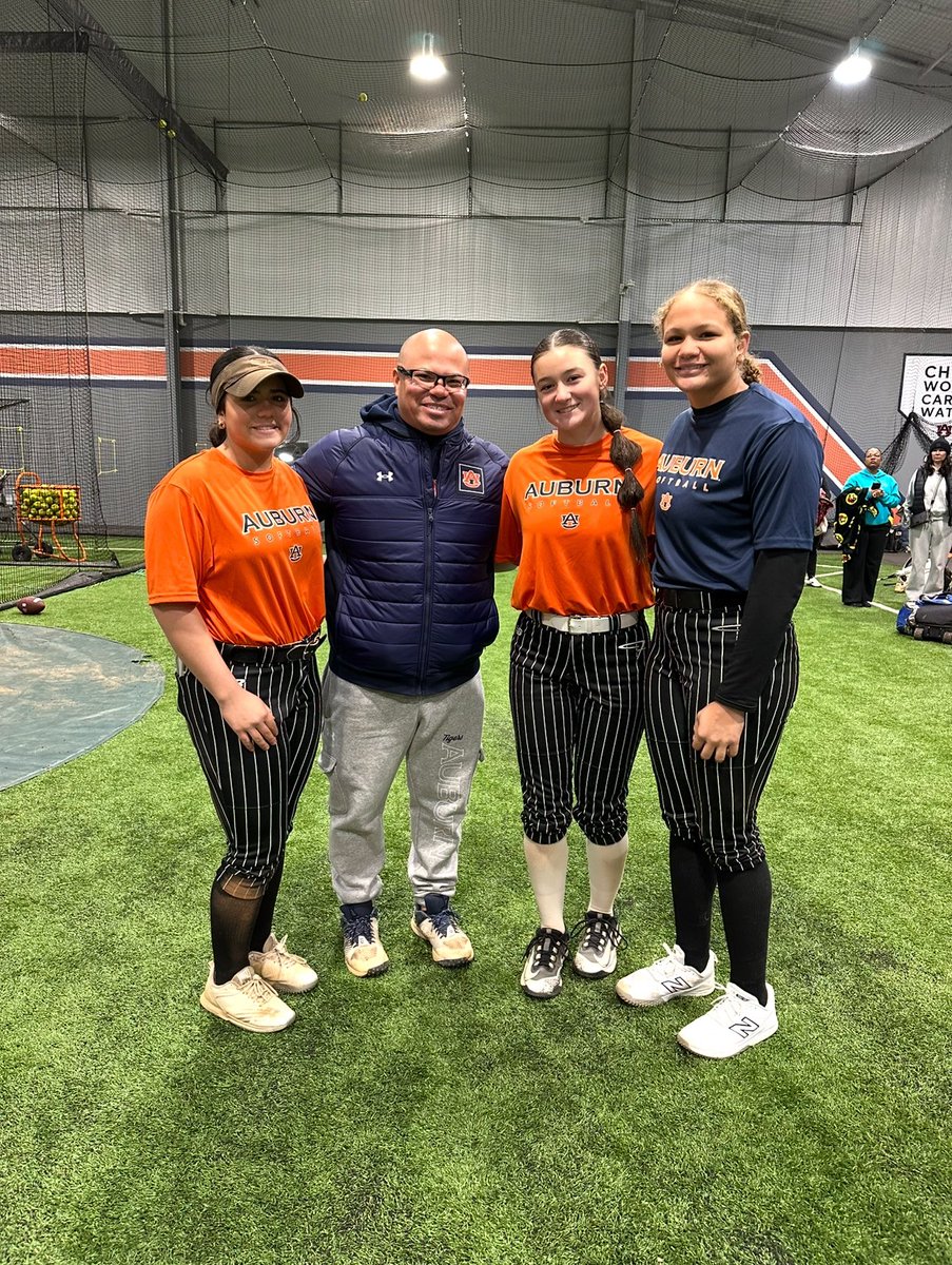 Kloe Quigle (@kloe77softball) on Twitter photo Thank you for a great camp <a href="/AuburnSoftball/">Auburn Softball</a>. I learned a lot and had such a good time! <a href="/CoachMalveaux/">Chris Malveaux</a> <a href="/KateMalveaux/">Kate Malveaux</a> <a href="/DJSanders37/">Doni Jeneé</a> <a href="/FPXHutchins/">Fury Platinum X - Hutchins</a> Thank you for a great camp <a href="/AuburnSoftball/">Auburn Softball</a>. I learned a lot and had such a good time! <a href="/CoachMalveaux/">Chris Malveaux</a> <a href="/KateMalveaux/">Kate Malveaux</a> <a href="/DJSanders37/">Doni Jeneé</a> <a href="/FPXHutchins/">Fury Platinum X - Hutchins</a>
