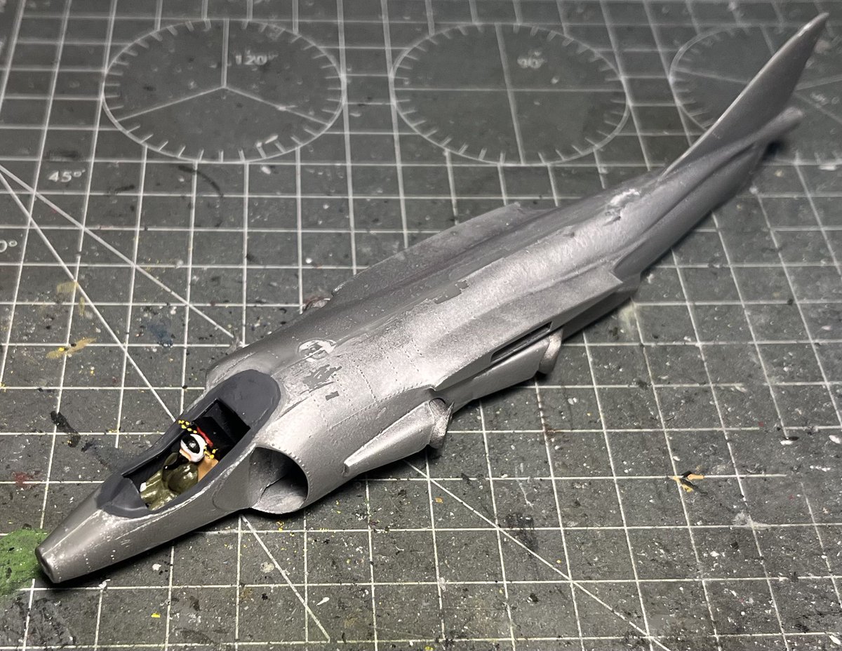 Charlie_2k17's tweet photo. Started on another jet prototype, a Hawker P.1127. Quite a simple kit but an old tooling so lots of filling and sanding to be done! https://t.co/9TlMC9w7vZ