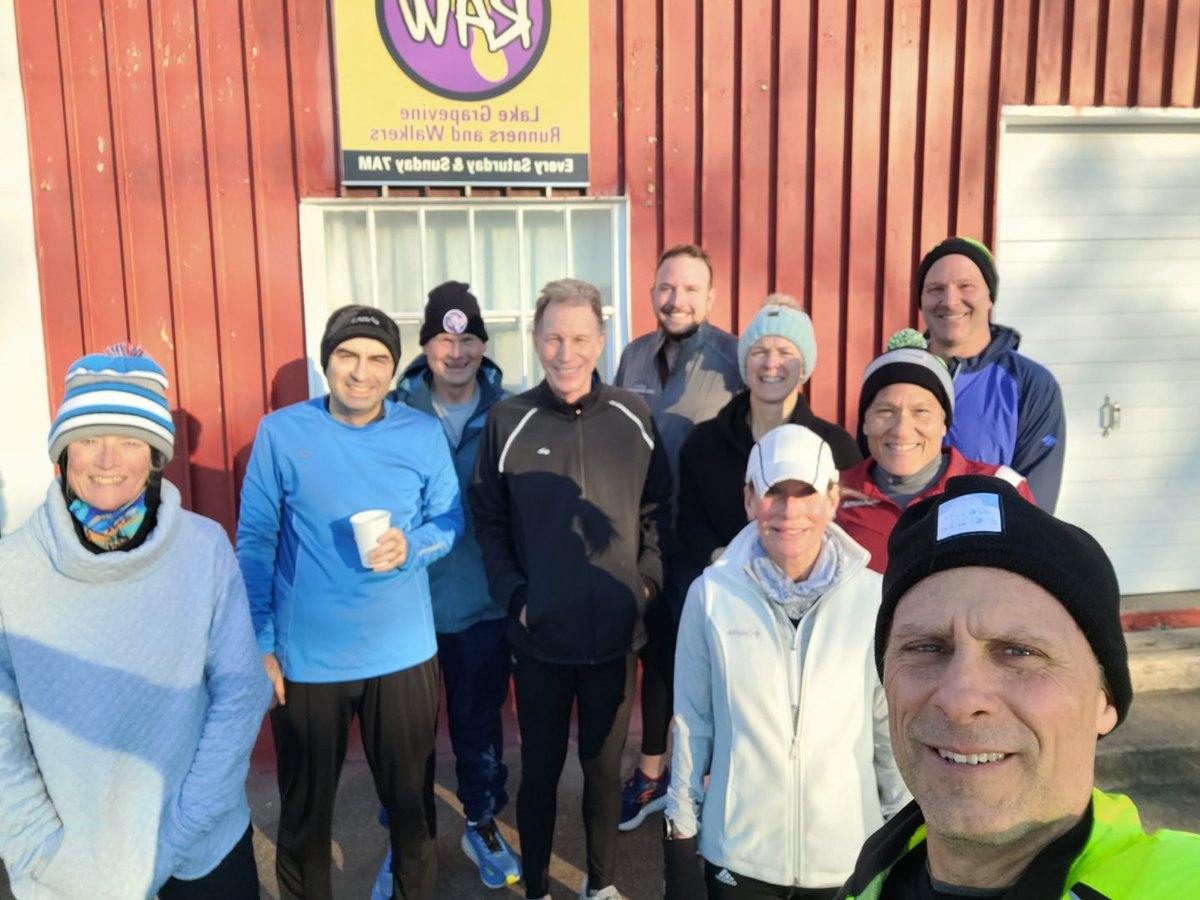 LakeGrapevineRW's tweet photo. A. Boldest in the Coldest
B. Fools in the Cool
C. There’s no bad weather, just bad dressers
D. Those bada$$e$ are my friends
However you caption it, here’s the crazies, we mean runners, who came out this morning! BIG THANKS to Faruk for doing water duty!
#lgraw #rungrapevine https://t.co/AfMDbbVgqy