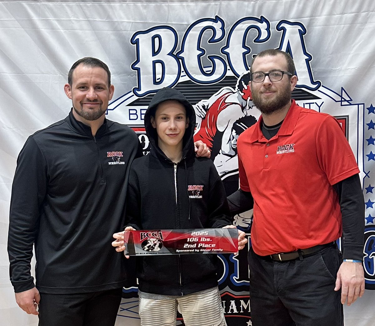 Congratulations to Johnny Emes for taking 2nd place at the Bergen County Tournament at 106 pounds! Glen Rock’s first County Finalist since 2019! #ROCKWRESTLING