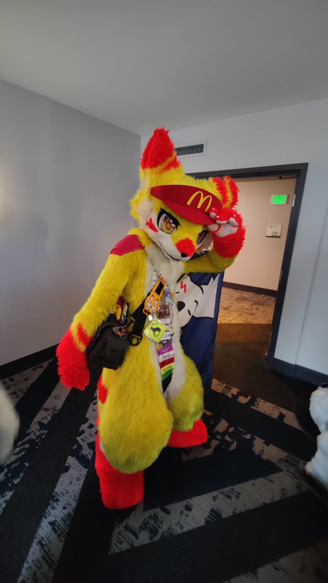 @dotfoxmike.bsky.social tweet media