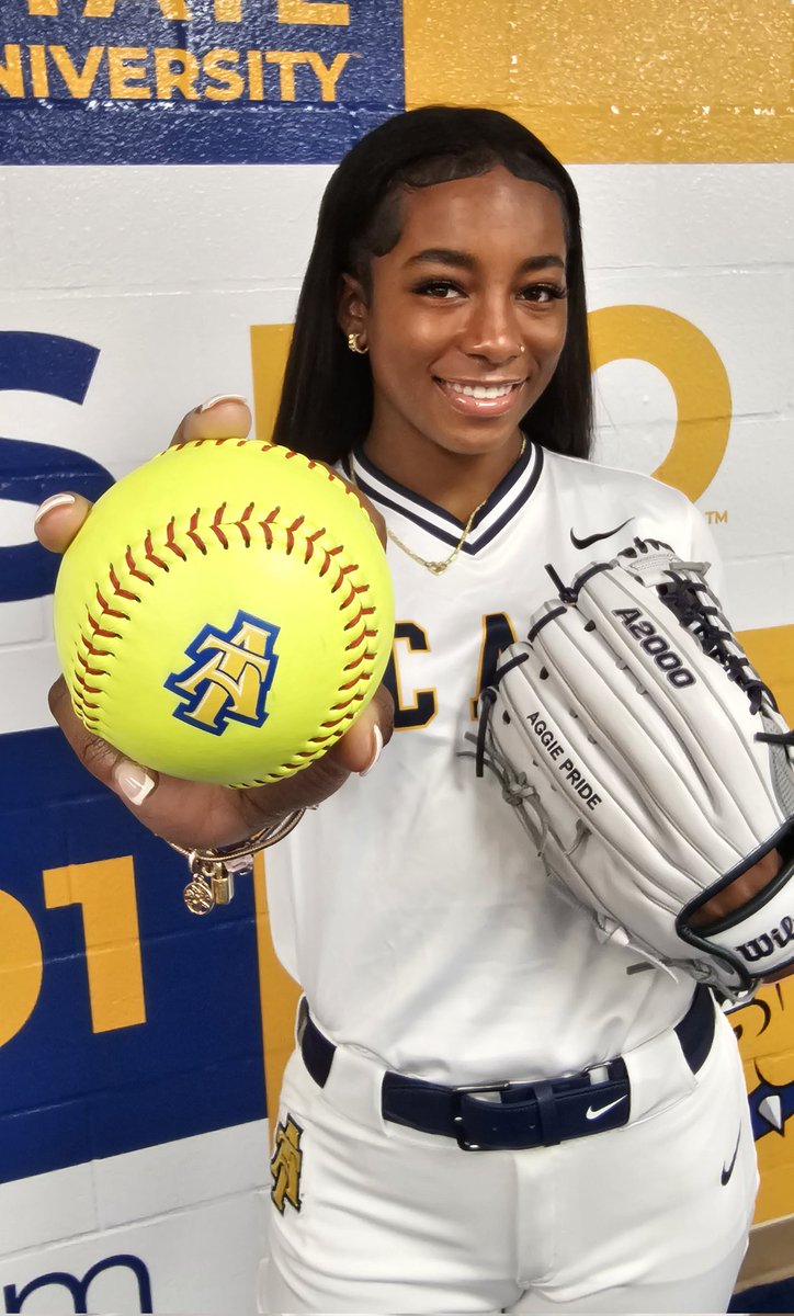 nyalanglais's tweet photo. AGGIE PRIDE!!! 💙💛 #committed 
@NCATSOFTBALL @NCATAGGIES @CoachA2320 
@coachkrob_ 
@bwoodsftball 
@Bwoodsports 
@apgold08 
@MSPtakeover 
@GDPsports 
@los_stuff 
@ExtraInningSB 
@HBCUSoftball 
@TPMAtlanta 
@levlupfastpitch
@Pinnacletrainer @LineDsoftball @HBCUSoftball https://t.co/vh08pEPy85