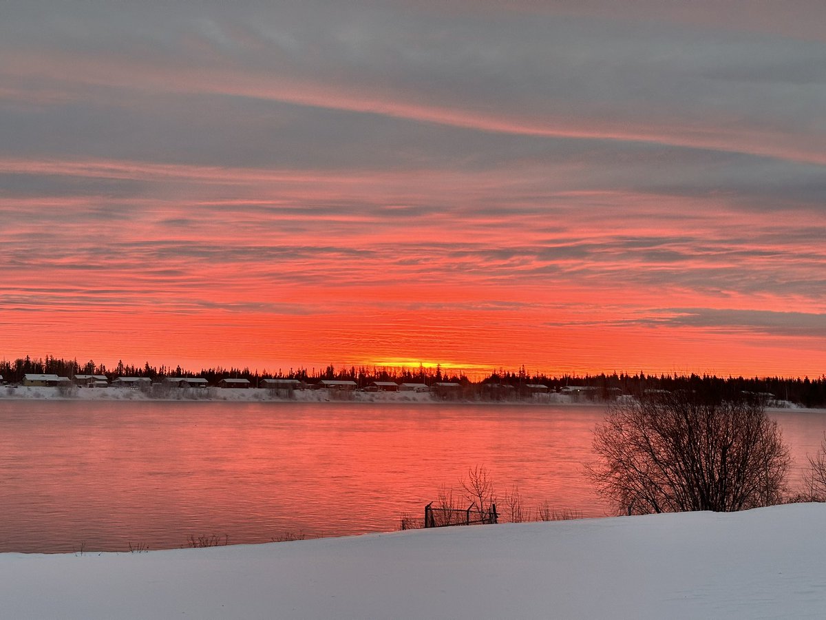 Kengadders's tweet photo. Number# Highway &amp; Saskatchewan River https://t.co/ba0EFdUvVV