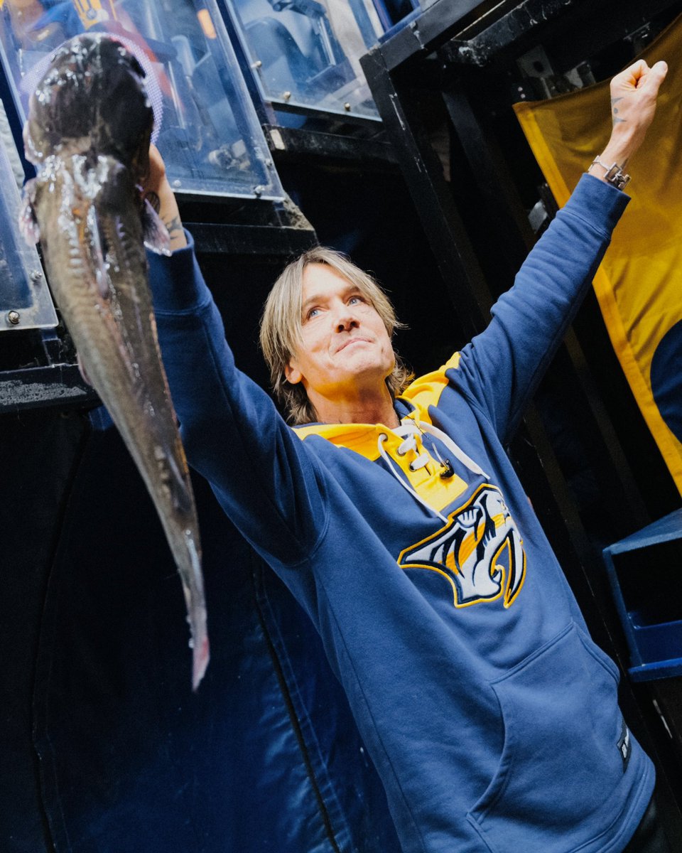 Keith Urban tweet media