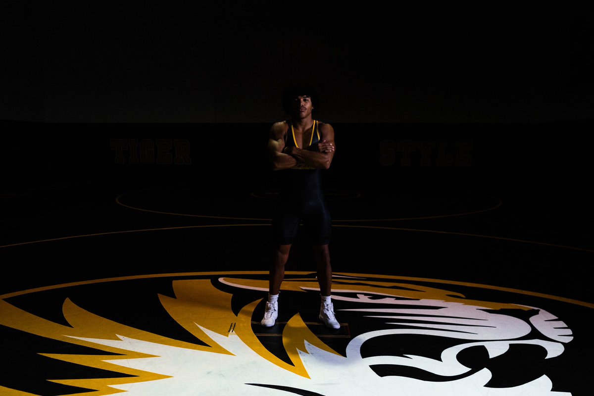 Cyclone Open

<a href="/killacam3033/">Cam steed</a> claims first at 165 pounds! 

#TigerStyle