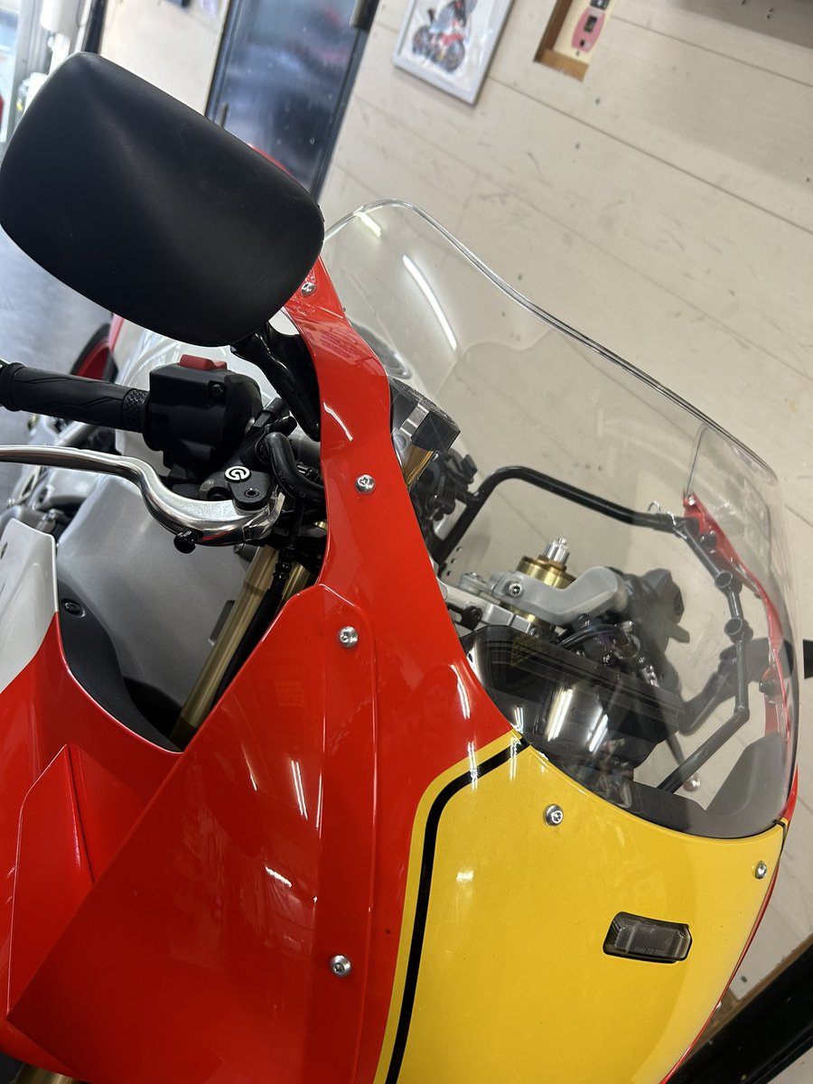 XSR900GP 用ミラー移設キット「ミラステ」なぜかまだメチャクチャ売れ