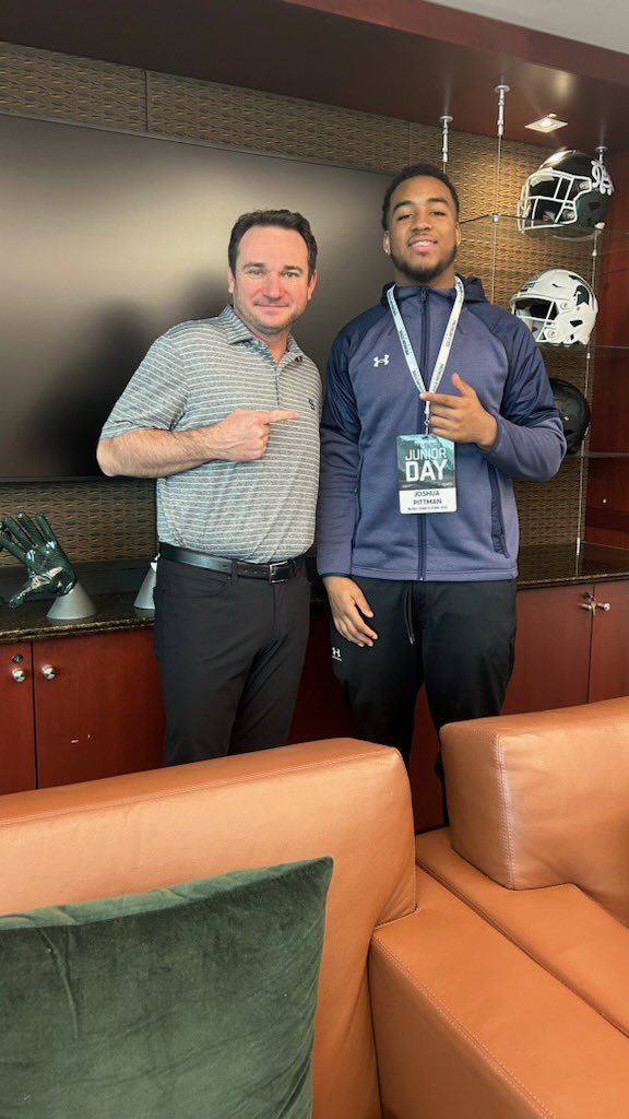 Jos8uaa's tweet photo. Big Thanks to @MSU_Football had awesome time visiting can’t wait to visit again!! @ChadWilt https://t.co/0QCmvjUhOY