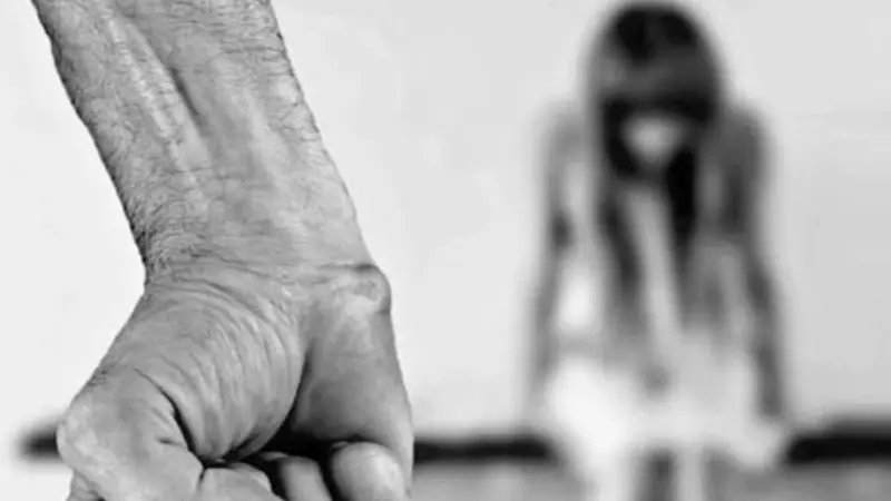 theapril29th's tweet photo. FUCKING RAPIST INDIAN AGAIN.

Youth Arrested For Kidnapping, Raping Girl In Noida
A youth was arrested on Sunday on charges of allegedly kidnapping and raping a 17-year-old girl.
https://t.co/YZ2W7EFRI6
#rapealert https://t.co/DgMoy2X4gj