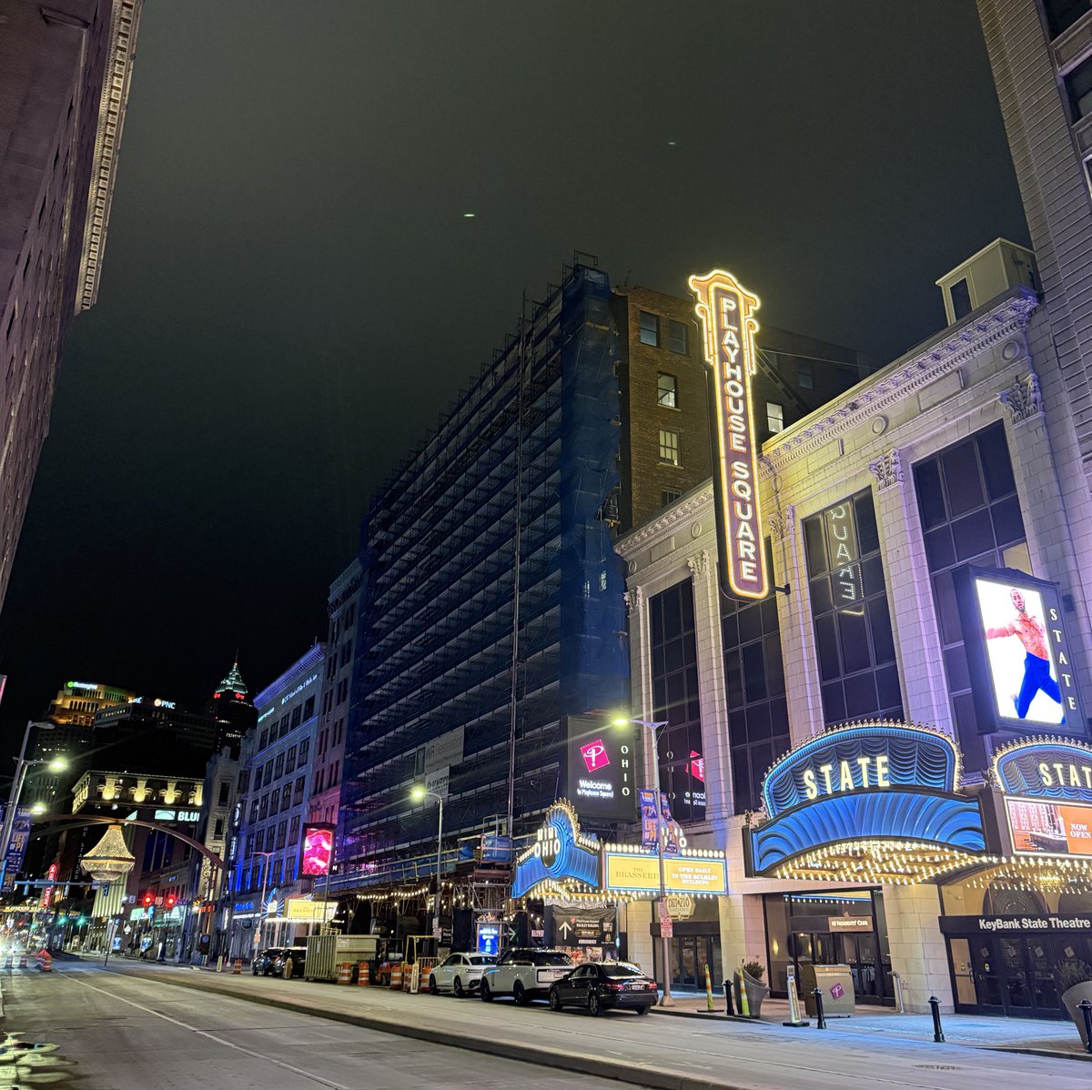 Done and dusted with my commentary run this week ☑️

Hope I didn't ruin squash for anyone with the sound of my voice being played out your speakers 😂 but it was fun and hope I get another chance to improve! 🤞

🫳
🎤

#squashintheland #thatsallfolks