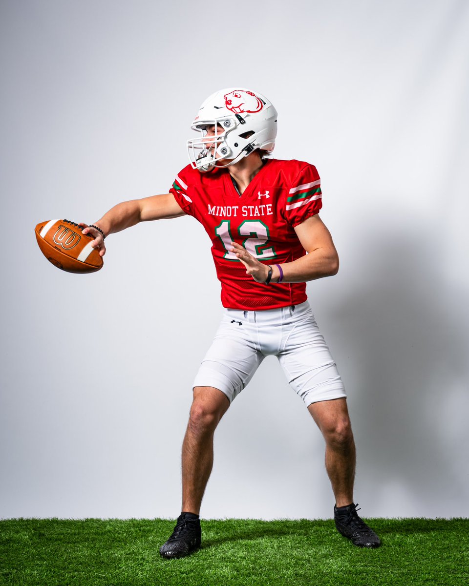 GCavanaugh25's tweet image. Thanks to Minot State coaches, players, and staff for making my OV great! @CoachFam @coachshields @CoachCav81 @Coach_D_Mac #EMAB #WADL 🦫🔴🟢