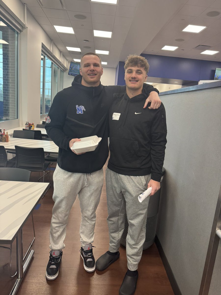 timdadof7's tweet photo. Big day! We helped move @JJHarding18 into his dorm. So grateful for this opportunity for Jon Jon! 

While I know we will miss him terribly, I know God has a special plan for him here in Memphis! This is just the beginning!

Thanks to all who’ve been part of his journey! https://t.co/8qFHgrmfVO