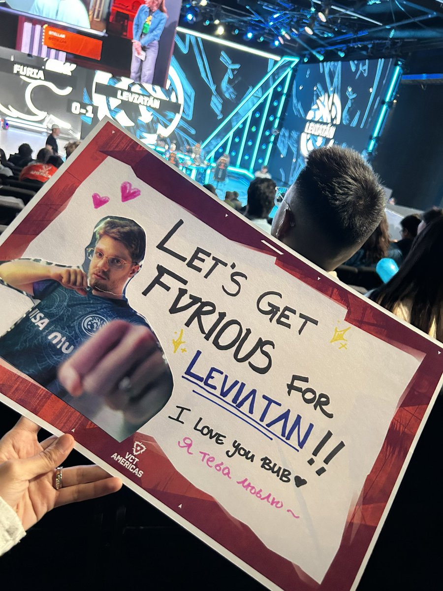 Katarina tweet media