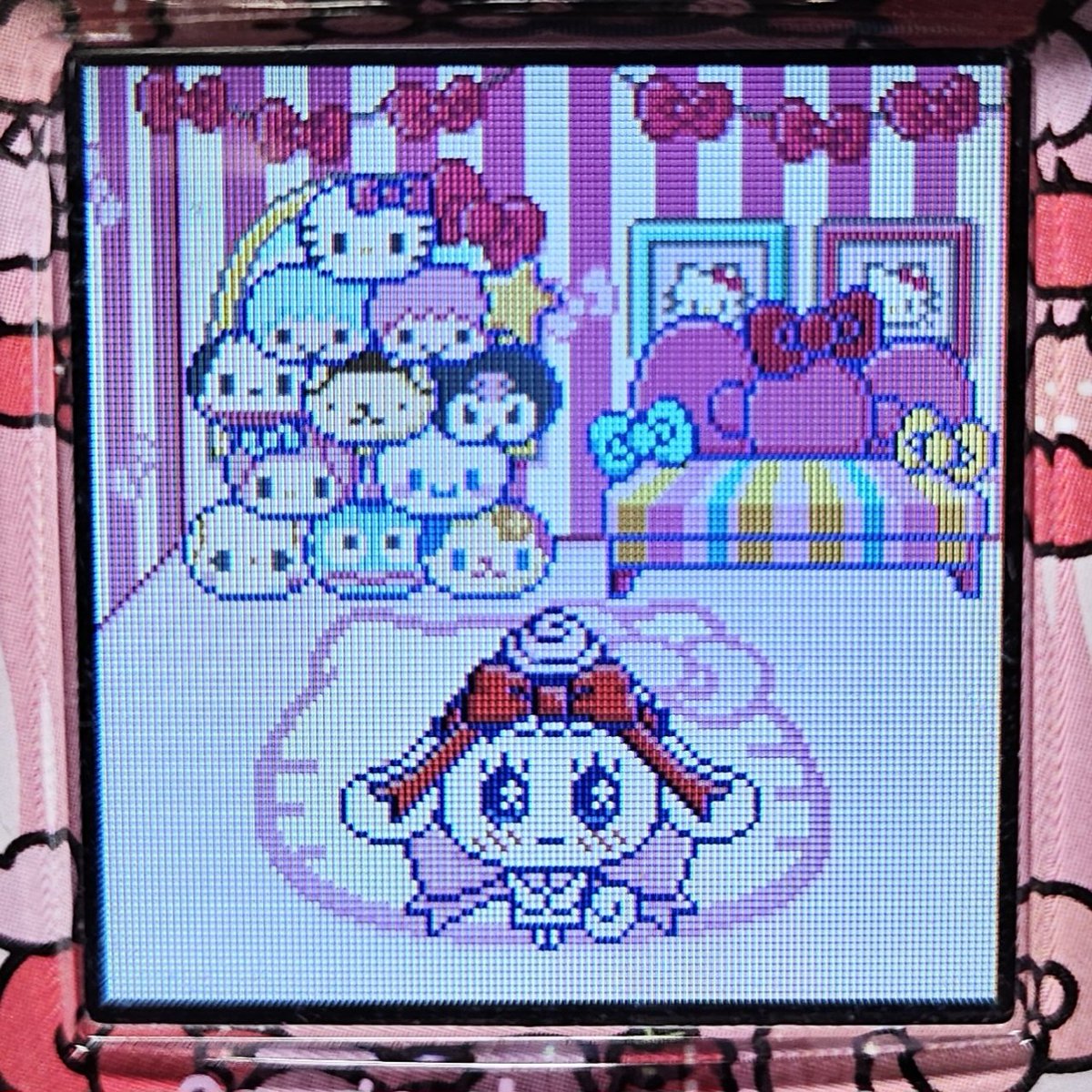 最近忙しくてin出来てなかった🥲
そしてついに！シナモンみるくっち成長させられた～😭💞

やっとだよ、、🥹
可愛すぎてリボン🎀付けまくって上げた🫶wwww
#たまごっちユニ #サンリオ