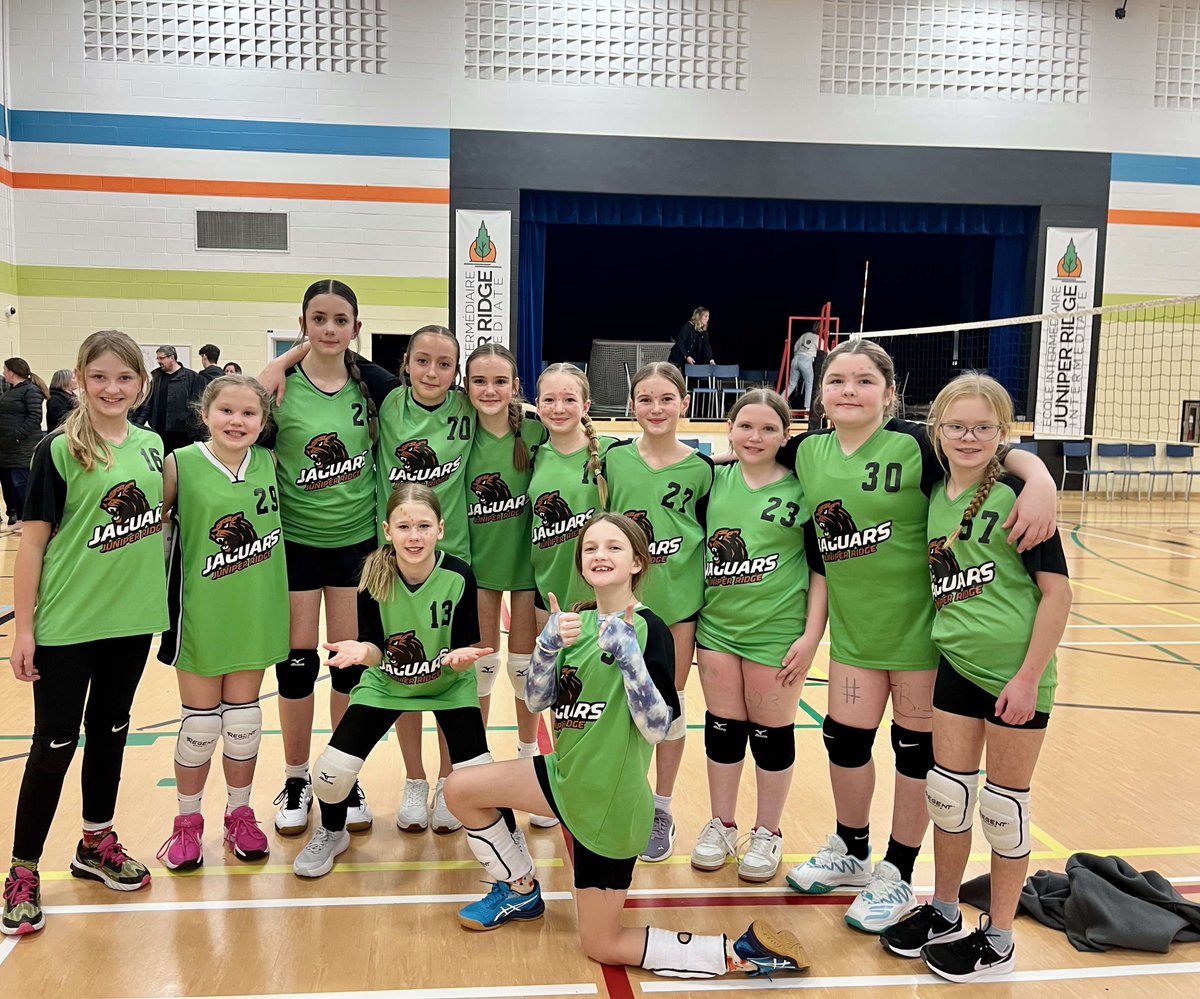 🏐 Congratulations to our Grade 6 Girls Volleyball Teams on their amazing performance this weekend at the Smash Triple Ball Tournament.
Team 1 won Gold in Tier 2 &amp; Team 2 made it to the semi finals in Tier 1. 🥇