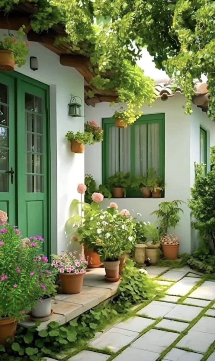 Julie Smith tweet media