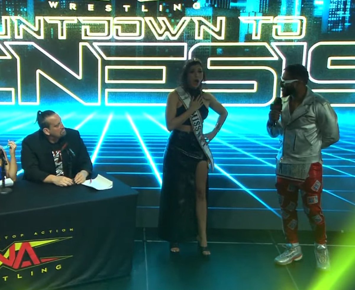 SteveSlamFR's tweet photo. Ashante Adonis cross the line !! #NXTNA #CountdownToGenesis https://t.co/uqWs8HYUPv