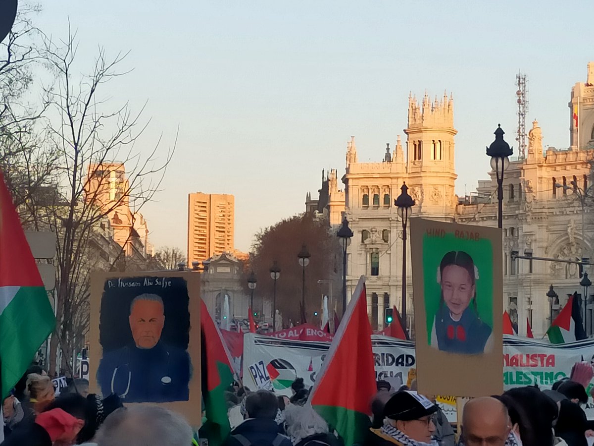 Mi último tuit es por #Gaza. Por un alto el fuego PERMANENTE y el fin del GENOCIDIO y del APARTHEID. La lucha de Palestina es por la justicia universal. 
Exijamos cortar relaciones diplomáticas, comerciales, académicas y culturales con el psicópata #ISRAEL
¡Viva #Palestina libre!