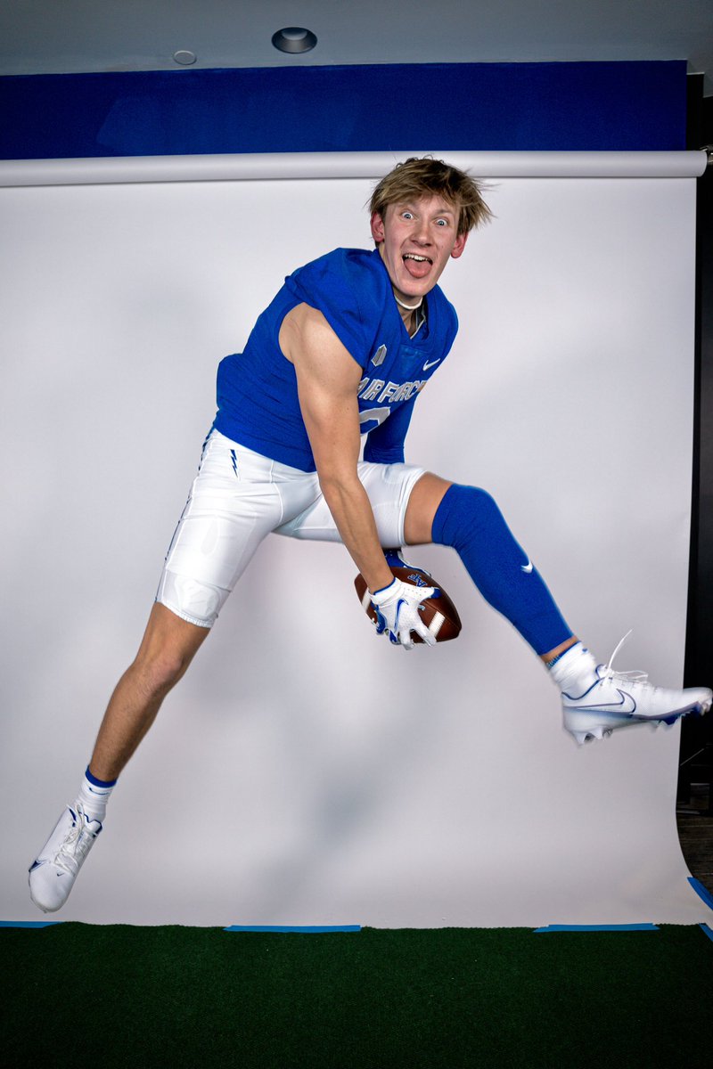 Oliver Hautanen (5⭐️kicker) (@ollie_h_11) on Twitter photo Thank you <a href="/usairforce/">U.S. Air Force</a> and <a href="/coachskene3/">Brett Skene</a> for the amazing hospitality this weekend for me and my family on my official visit! Colorado Springs is such a beautiful place and you can’t find a school with much more tradition and such a standard of excellence than the US Air Force Thank you <a href="/usairforce/">U.S. Air Force</a> and <a href="/coachskene3/">Brett Skene</a> for the amazing hospitality this weekend for me and my family on my official visit! Colorado Springs is such a beautiful place and you can’t find a school with much more tradition and such a standard of excellence than the US Air Force